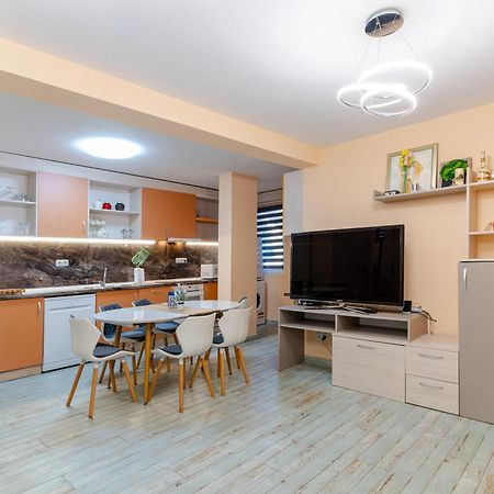 Mirela Guest Apartment Veliko Tarnovo Exterior photo
